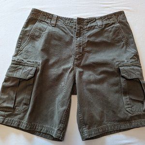 Retro men's Gap cargo shorts